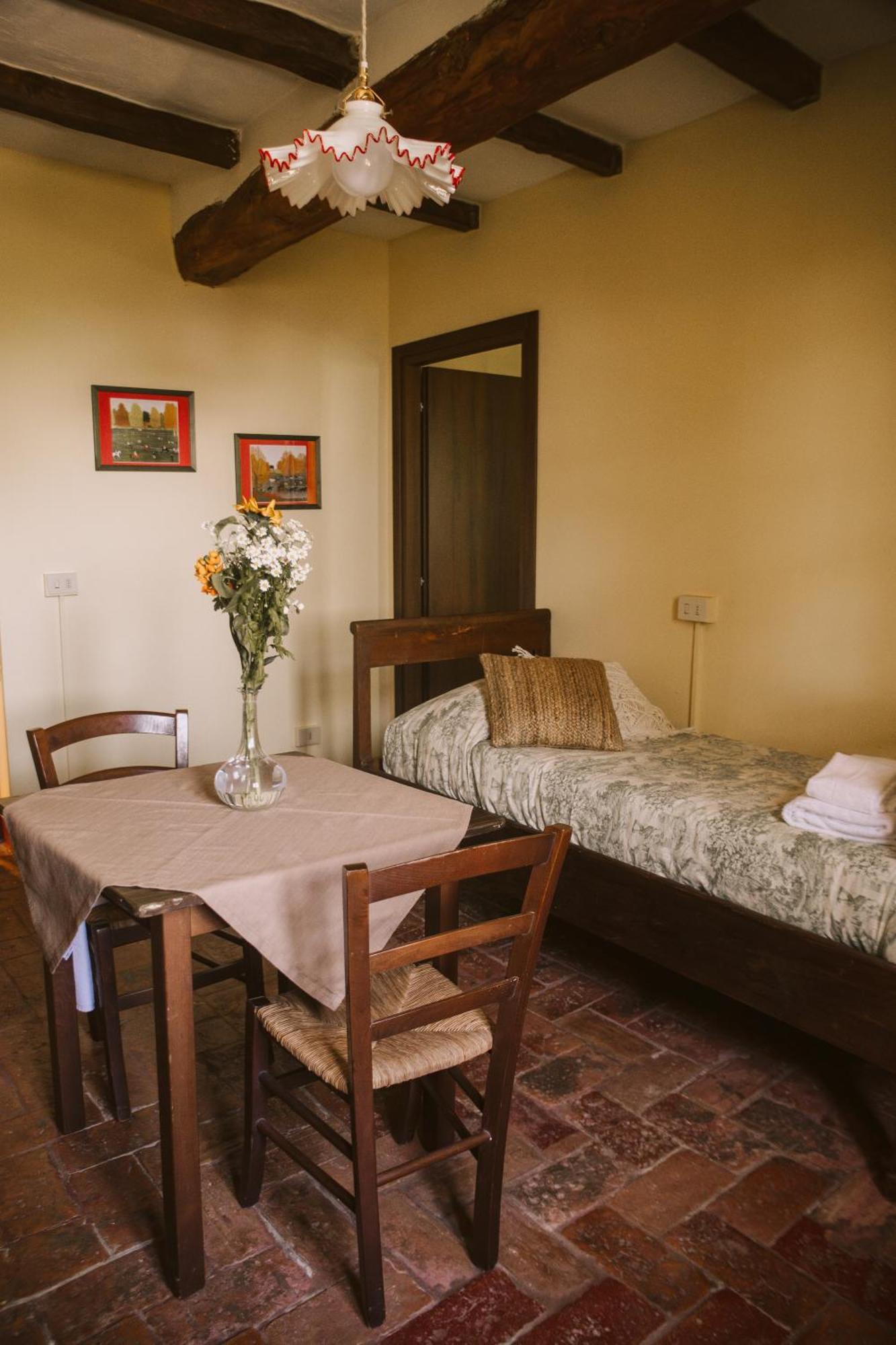 Agriturismo Montevecchio Isolani Monte San Pietro Bagian luar foto